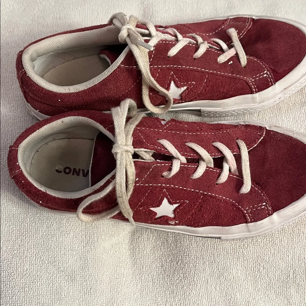 Converse One Star Ox Suede Sneakers